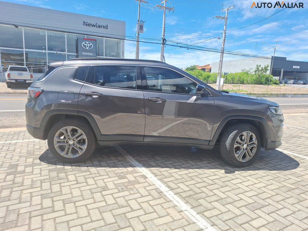 JEEP COMPASS 1.3 T270 TURBO FLEX LONGITUDE AT6