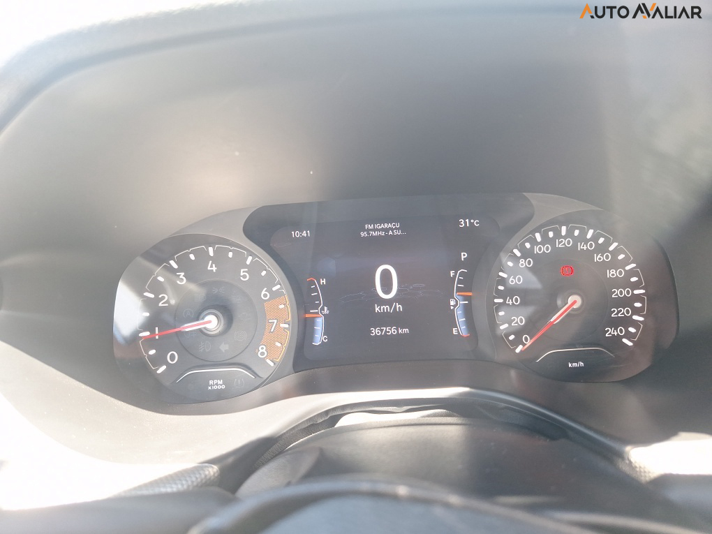 JEEP COMPASS 1.3 T270 TURBO FLEX LONGITUDE AT6