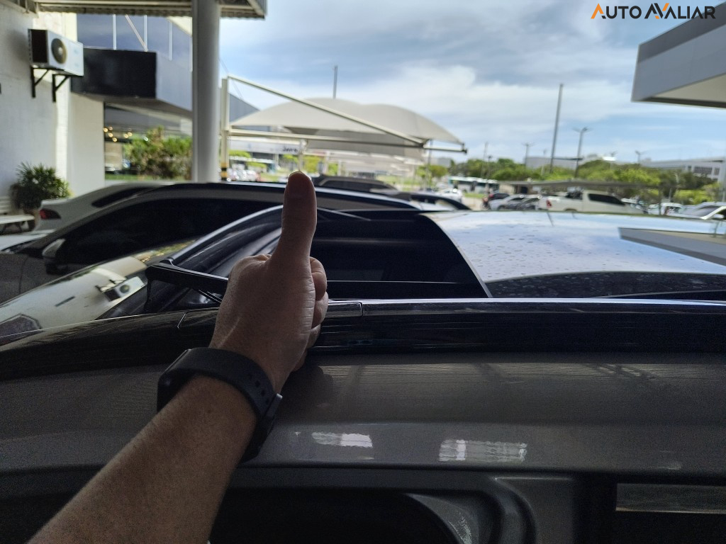 TOYOTA RAV4 2.5 VVT-IE HYBRID SX CONNECT AWD CVT