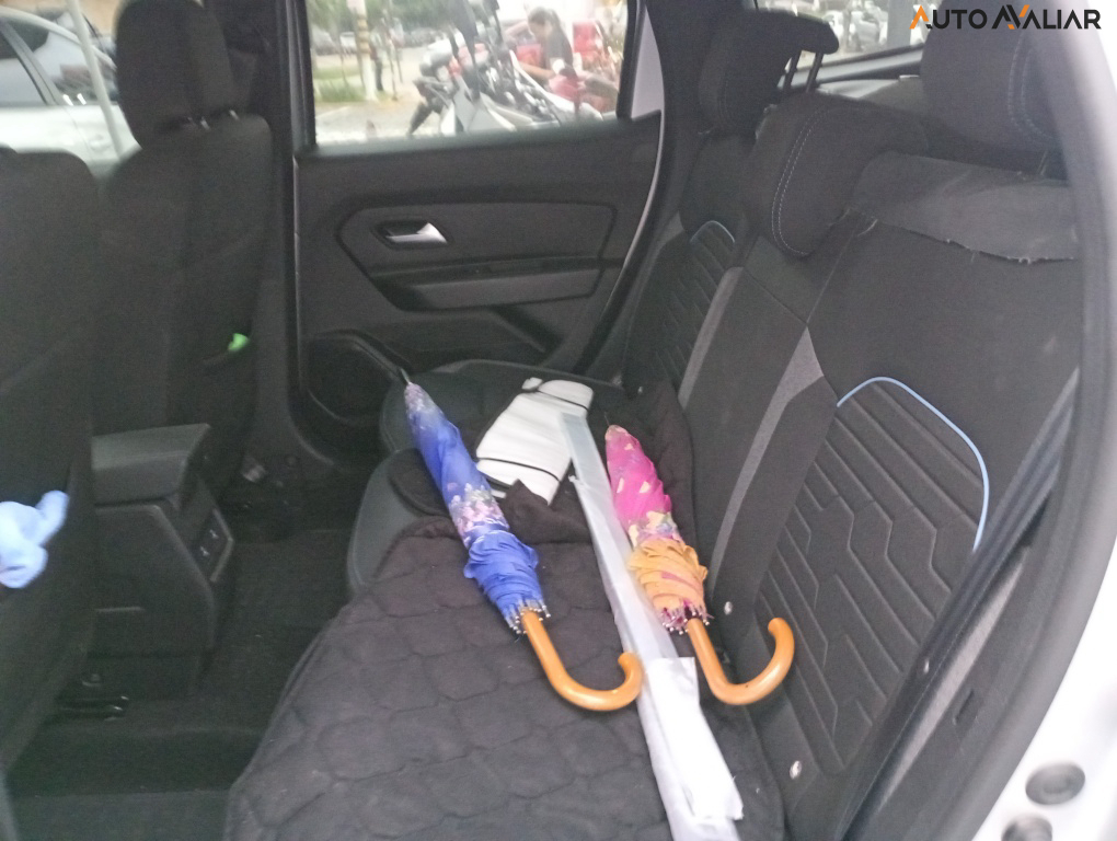 RENAULT DUSTER 1.6 16V SCE FLEX INTENSE PLUS X-TRONIC