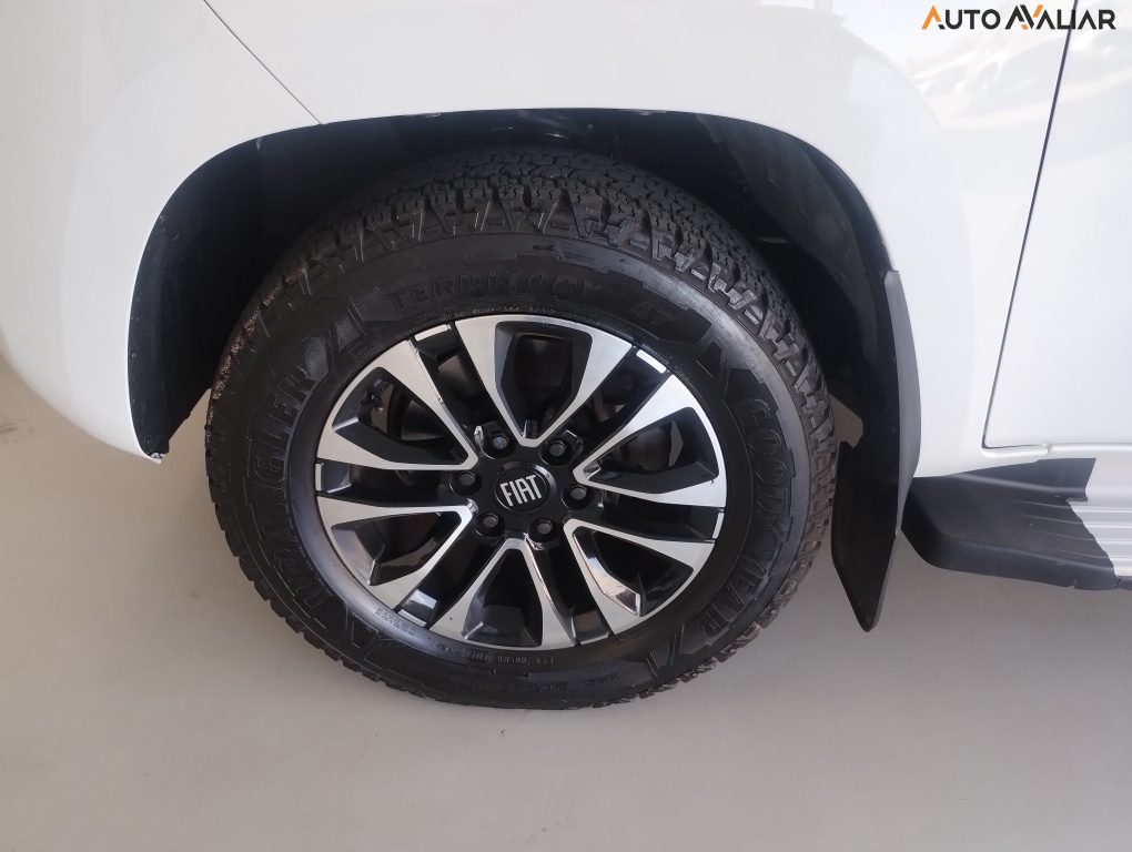 FIAT TITANO 2.2 TURBO DIESEL RANCH 4X4 AT6