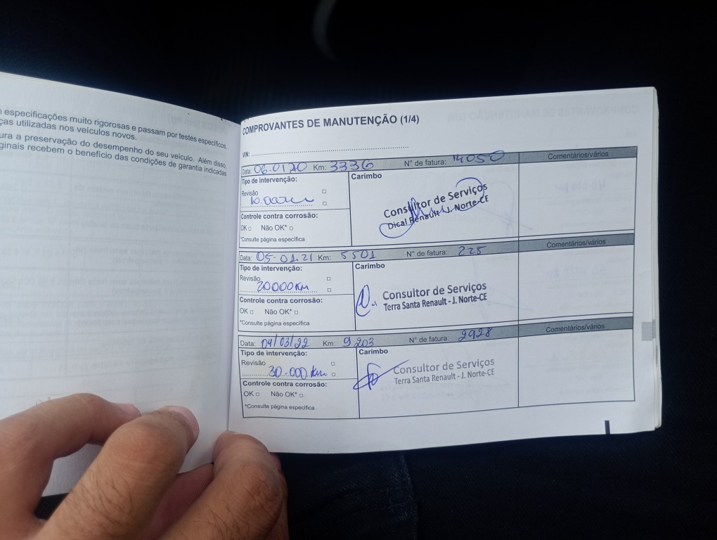 RENAULT CAPTUR 1.6 16V SCE FLEX INTENSE X-TRONIC