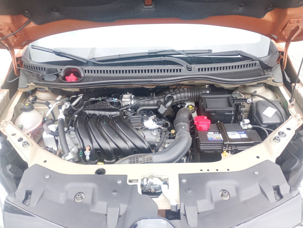 RENAULT CAPTUR 1.6 16V SCE FLEX INTENSE X-TRONIC