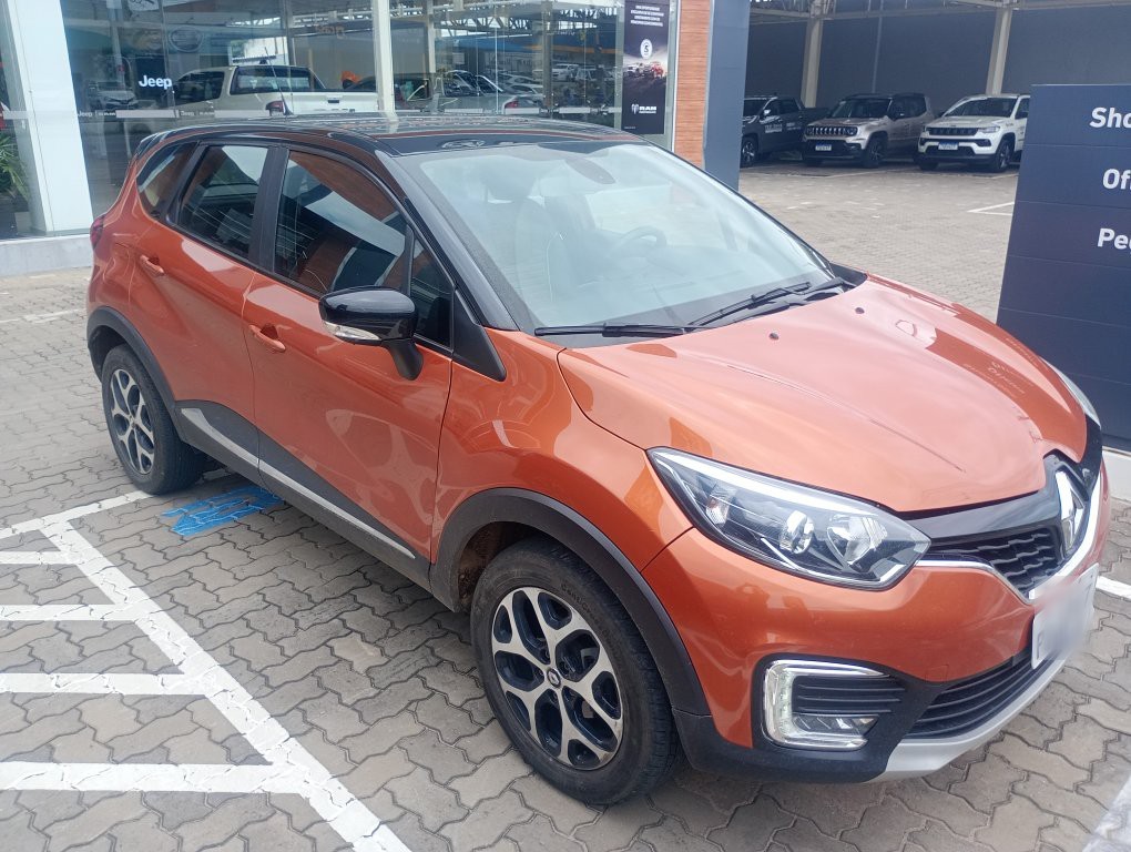 RENAULT CAPTUR 1.6 16V SCE FLEX INTENSE X-TRONIC