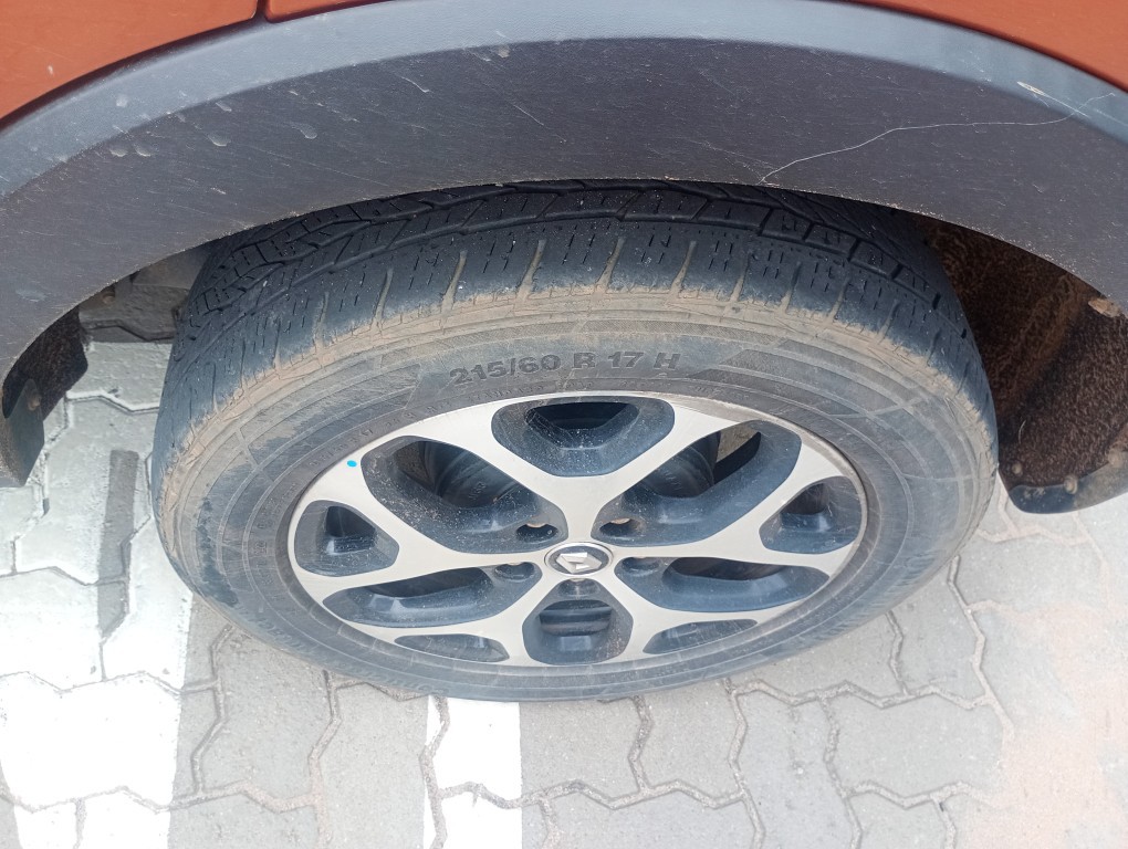 RENAULT CAPTUR 1.6 16V SCE FLEX INTENSE X-TRONIC