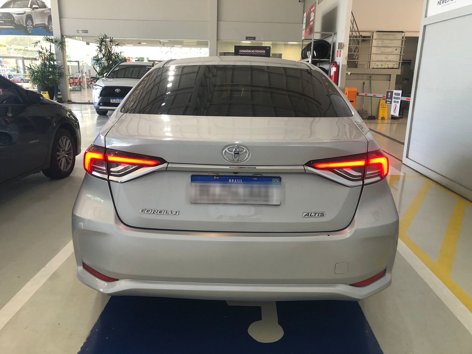 TOYOTA COROLLA 2.0 ALTIS / ALTIS PREMIUM 16V FLEX 4P AUTOMATICO