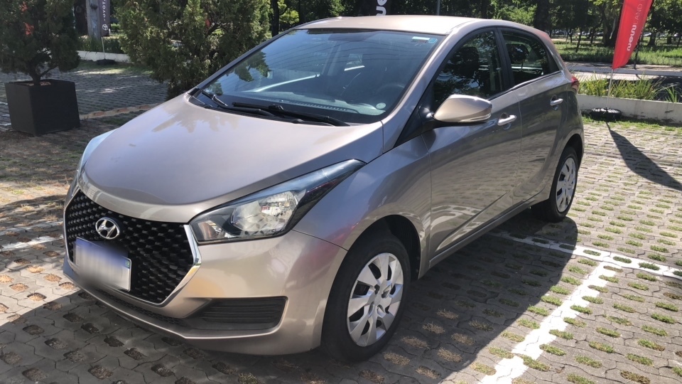 HYUNDAI HB20 1.6 COMFORT PLUS 16V FLEX 4P AUTOMATICO