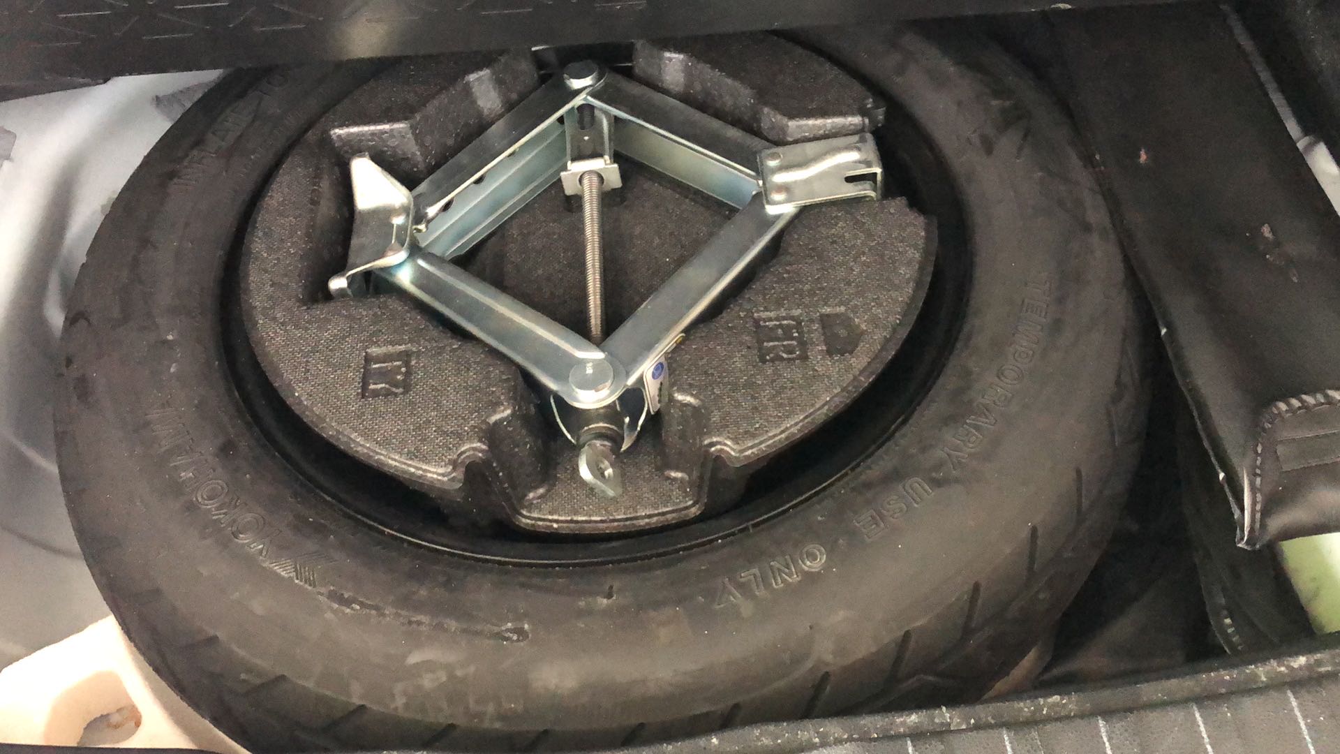 TOYOTA RAV4 2.5 VVT-IE HYBRID S AWD CVT