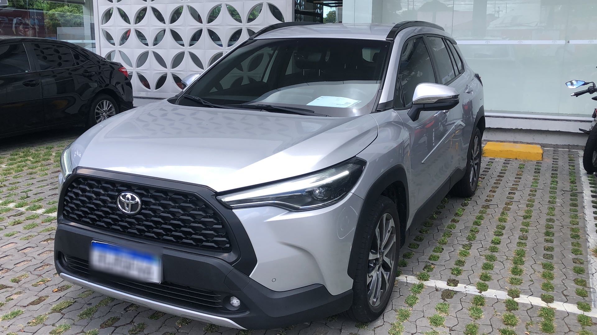 TOYOTA COROLLA CROSS 2.0 VVT-IE FLEX XRE DIRECT SHIFT