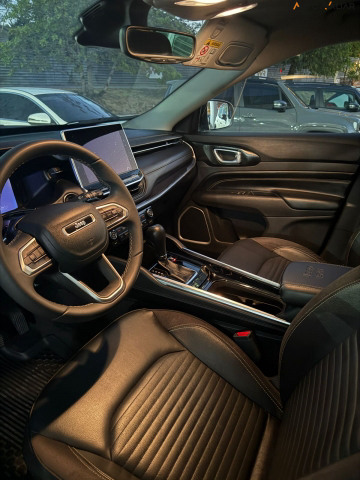 JEEP COMMANDER 1.3 T270 TURBO FLEX LONGITUDE AT6