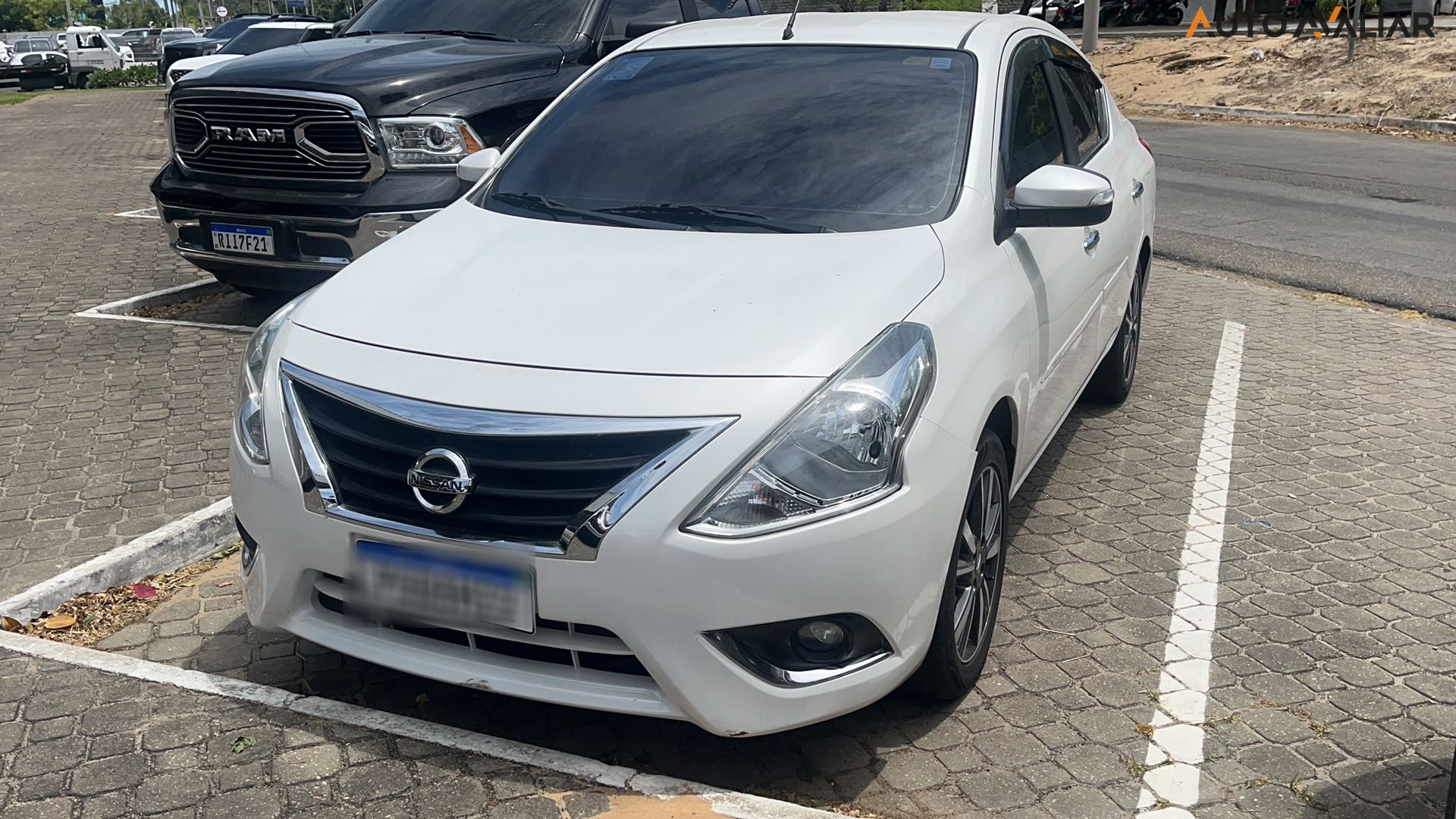 NISSAN VERSA 1.6 16V FLEXSTART SL 4P XTRONIC