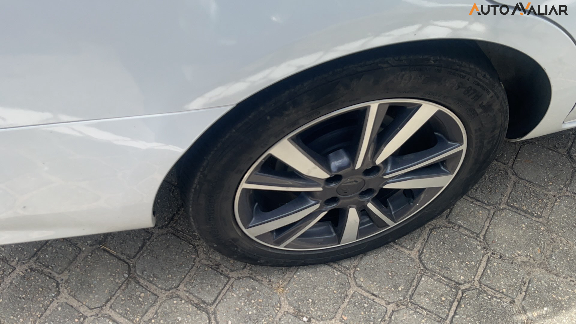 NISSAN VERSA 1.6 16V FLEXSTART SL 4P XTRONIC