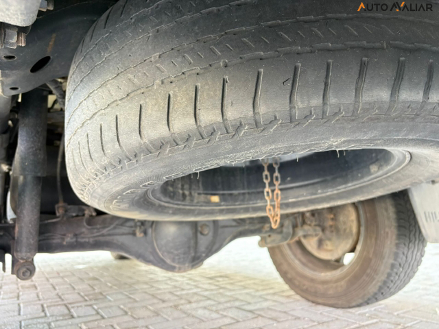 TOYOTA HILUX 2.8 D-4D TURBO DIESEL CD SRX 4X4 AUTOM&Aacute;TICO