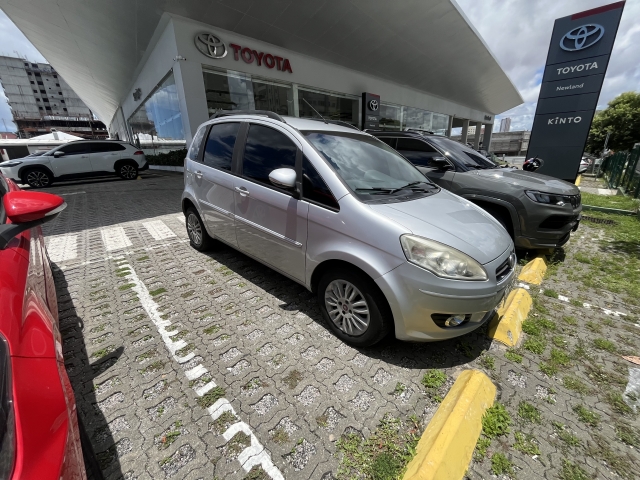 FIAT IDEA 1.4 MPI ATTRACTIVE 8V FLEX 4P MANUAL