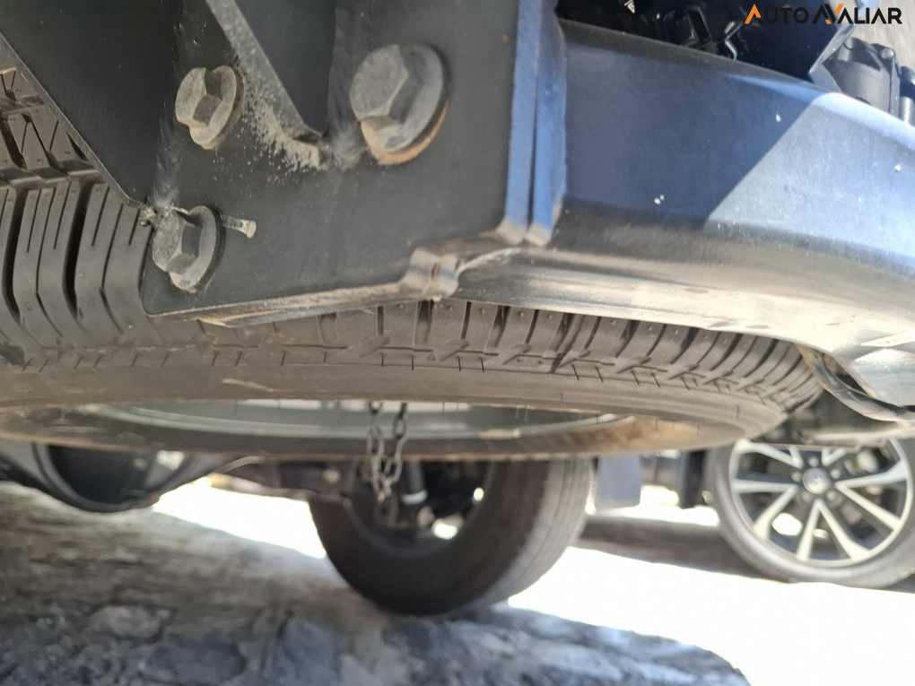 TOYOTA HILUX SW4 2.8 D-4D TURBO DIESEL SRX PLATINUM 7L 4X4 AUTOM&Aacute;TICO