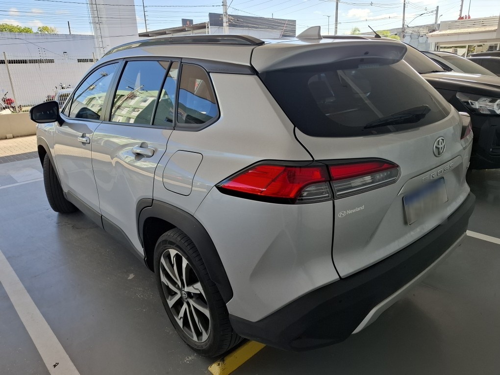 TOYOTA COROLLA CROSS 2.0 VVT-IE FLEX XRE DIRECT SHIFT