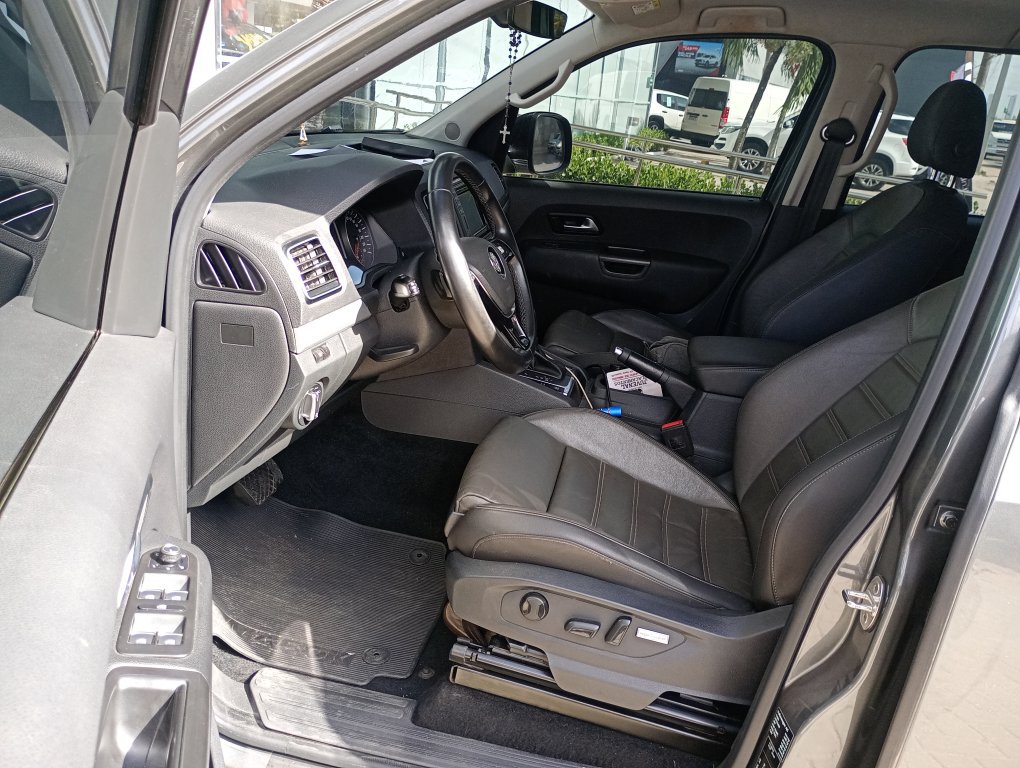 VOLKSWAGEN AMAROK 3.0 V6 TDI HIGHLINE CD DIESEL 4MOTION AUTOMATICO