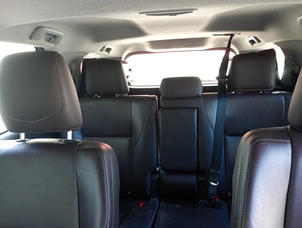 TOYOTA HILUX SW4 2.8 SRX 4X4 7 LUGARES 16V TURBO INTERCOOLER DIESEL 4P AUTOMATICO