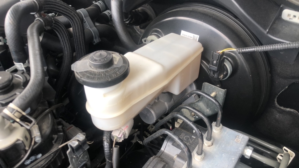 TOYOTA HILUX 2.8 D-4D TURBO DIESEL CD SR 4X4 AUTOM&Aacute;TICA