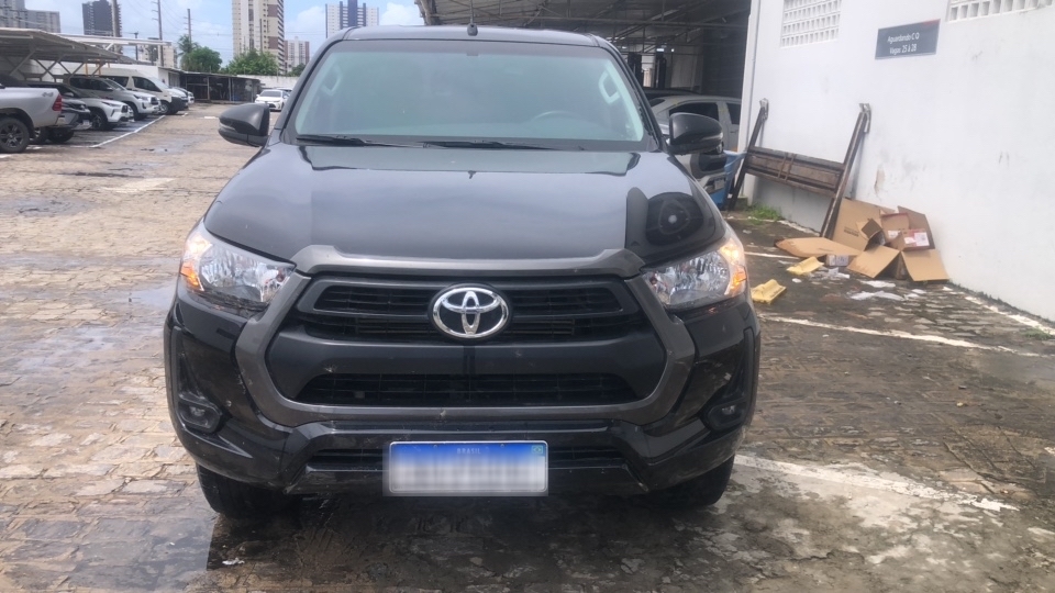 TOYOTA HILUX 2.8 D-4D TURBO DIESEL CD SR 4X4 AUTOM&Aacute;TICA