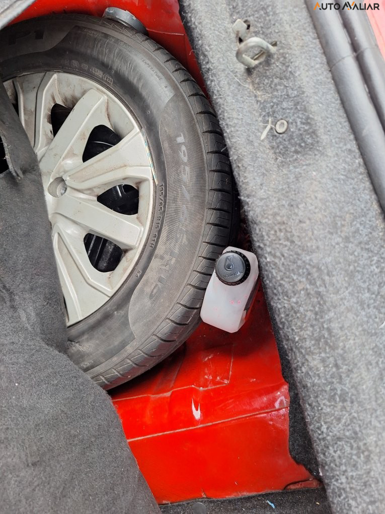 FIAT PUNTO 1.4 8V FLEX 4P MANUAL