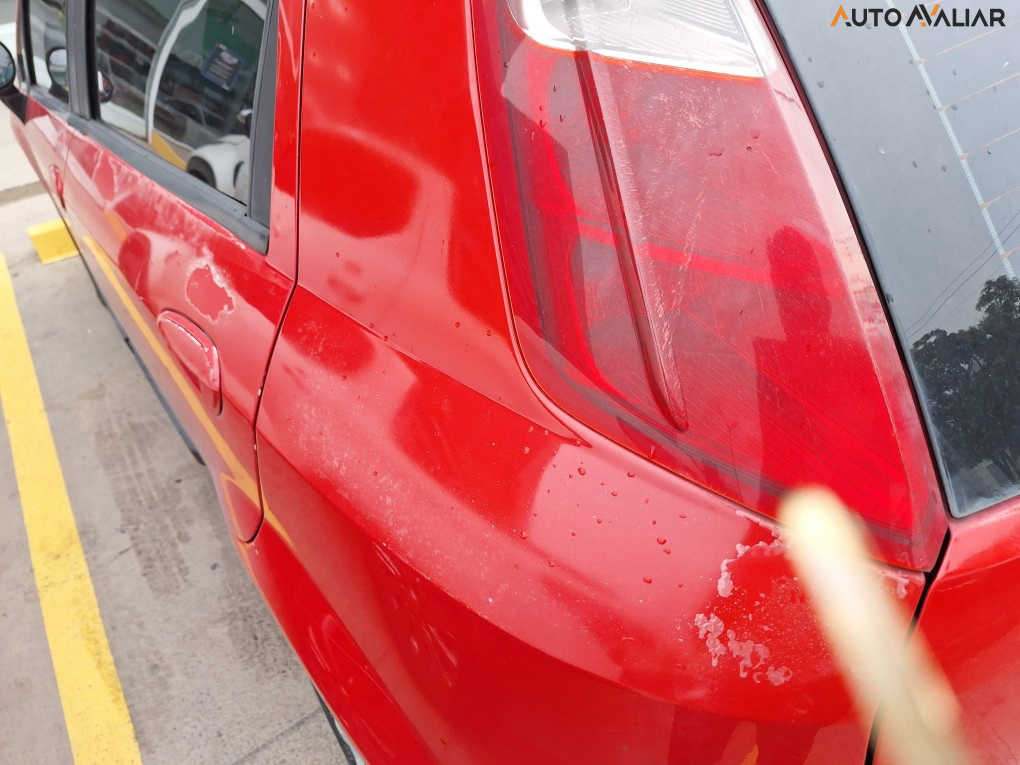 FIAT PUNTO 1.4 8V FLEX 4P MANUAL