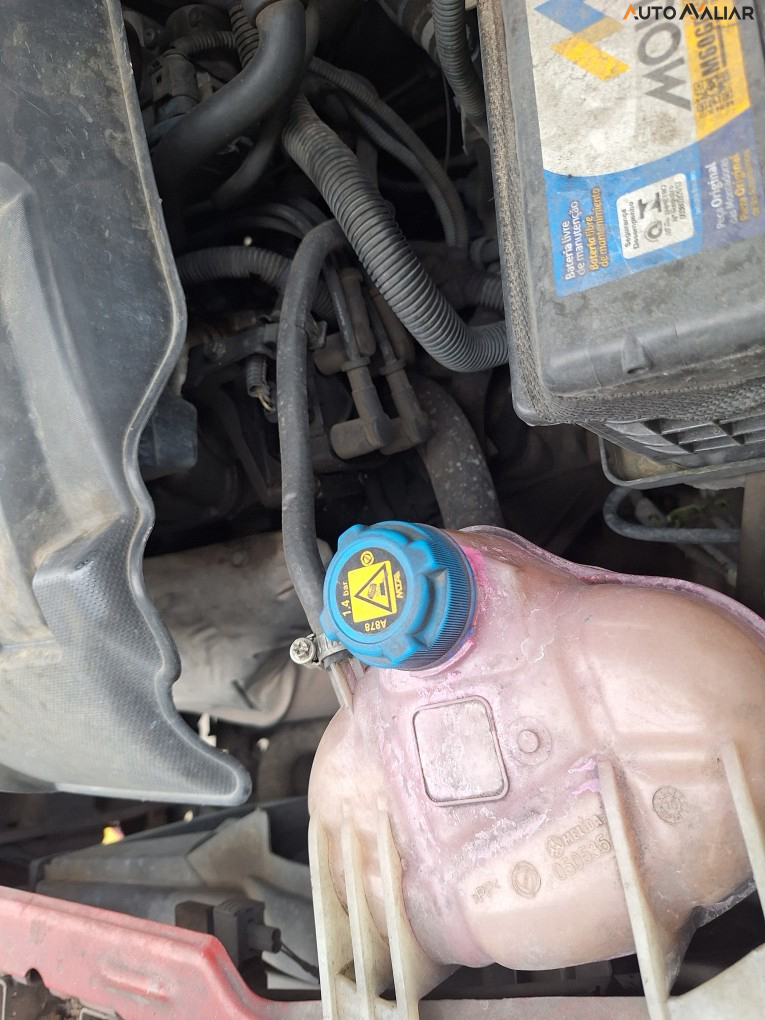 FIAT PUNTO 1.4 8V FLEX 4P MANUAL