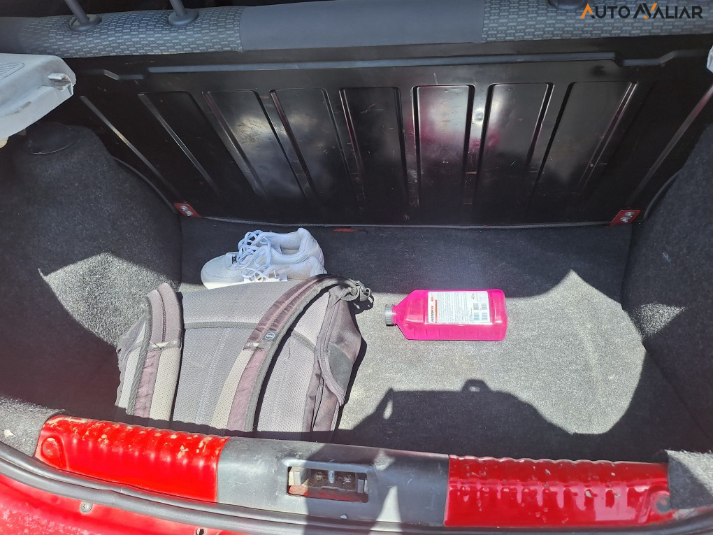 VOLKSWAGEN GOL 1.6 MI 8V FLEX 4P MANUAL G.V