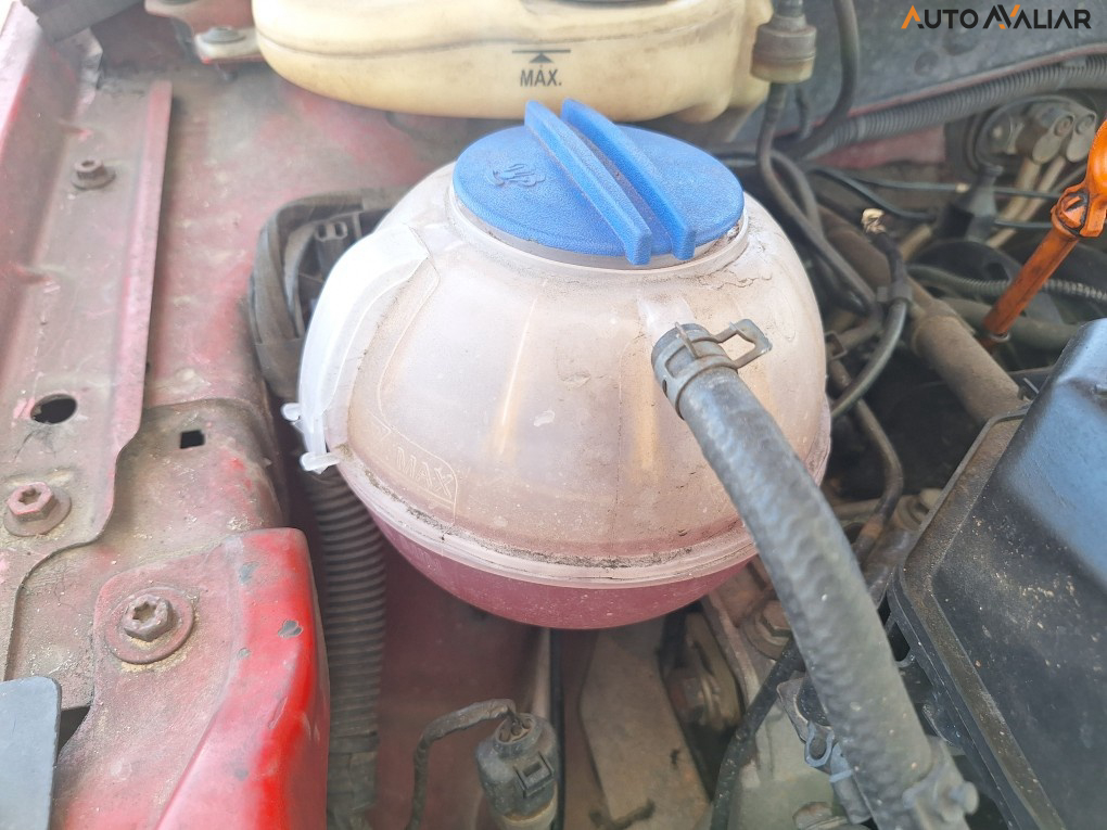 VOLKSWAGEN GOL 1.6 MI 8V FLEX 4P MANUAL G.V