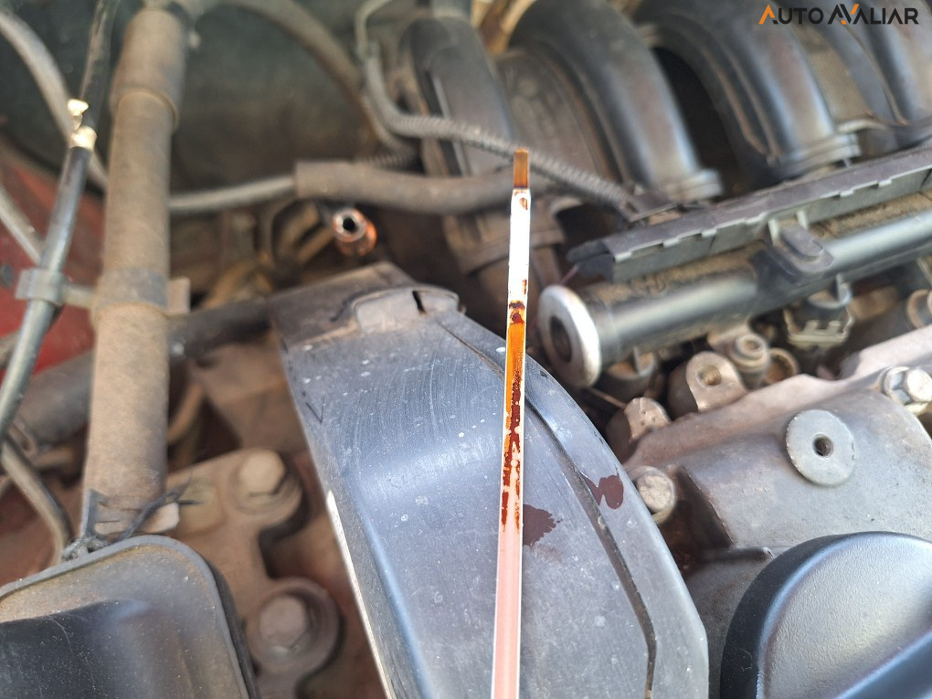 VOLKSWAGEN GOL 1.6 MI 8V FLEX 4P MANUAL G.V