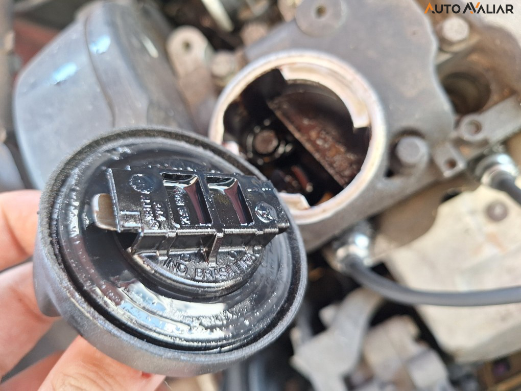 VOLKSWAGEN GOL 1.6 MI 8V FLEX 4P MANUAL G.V