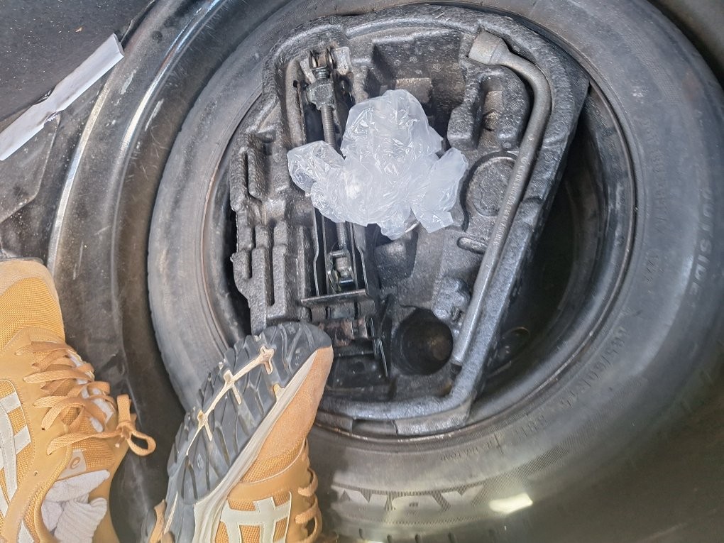 VOLKSWAGEN FOX 1.0 MI 8V FLEX 4P MANUAL