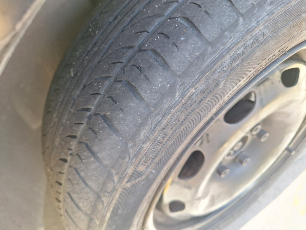 VOLKSWAGEN FOX 1.0 MI 8V FLEX 4P MANUAL