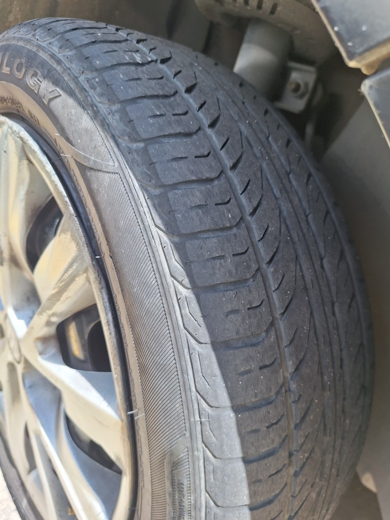 VOLKSWAGEN FOX 1.0 MI 8V FLEX 4P MANUAL