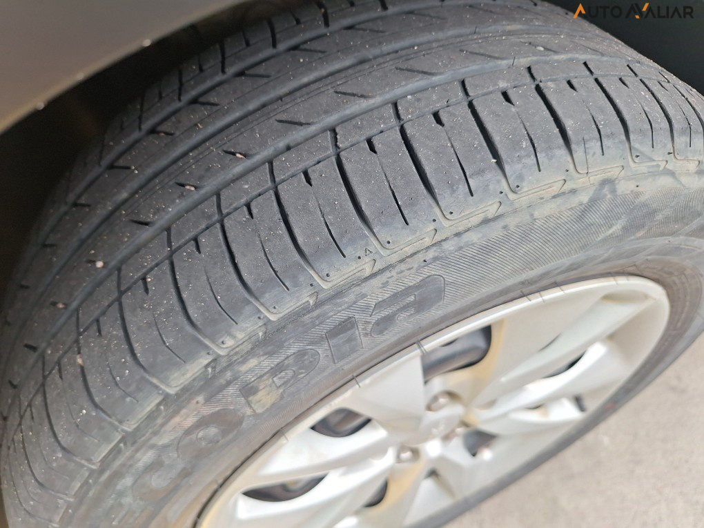 CHEVROLET TRACKER 1.0 TURBO FLEX AUTOMATICO