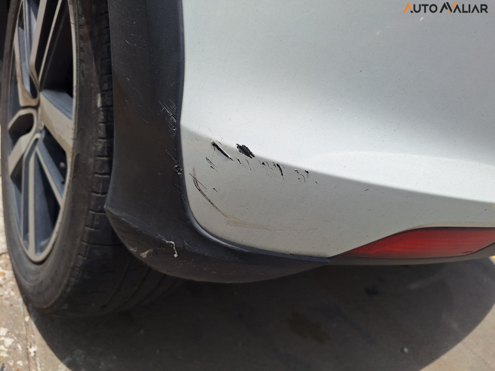 VOLKSWAGEN FOX 1.6 MSI TOTAL FLEX XTREME 4P MANUAL