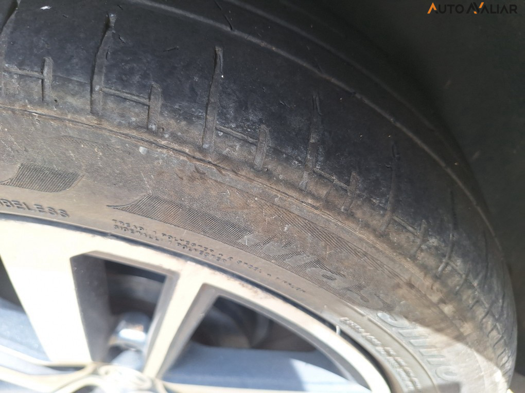 VOLKSWAGEN FOX 1.6 MSI TOTAL FLEX XTREME 4P MANUAL