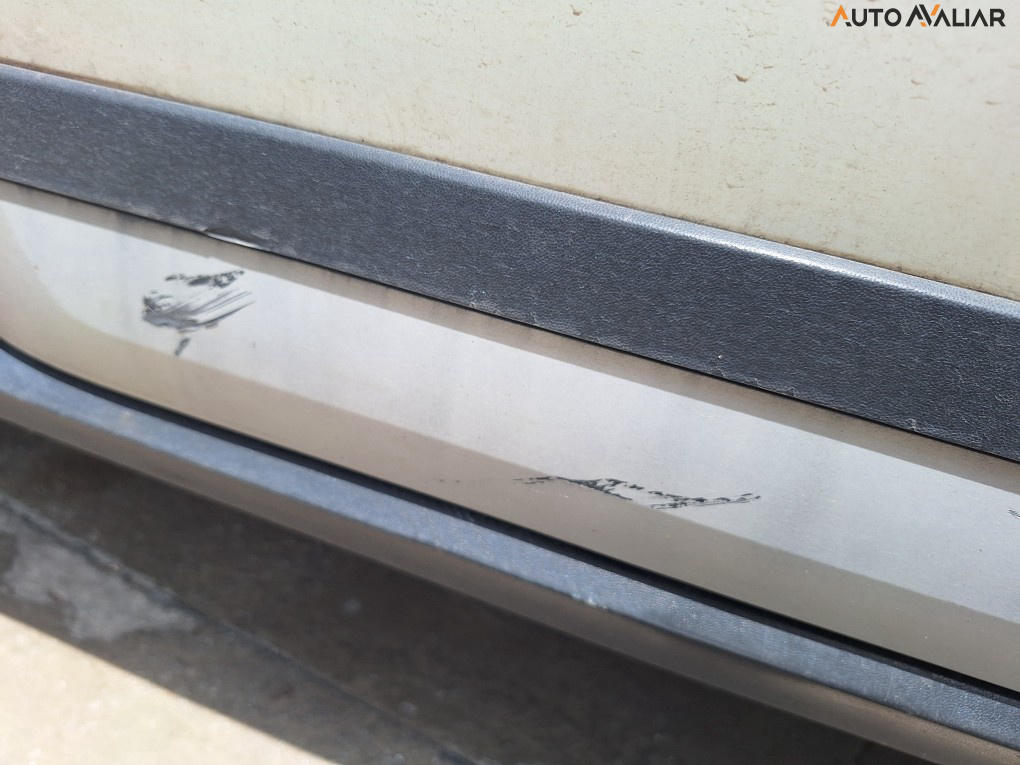 VOLKSWAGEN FOX 1.6 MSI TOTAL FLEX XTREME 4P MANUAL