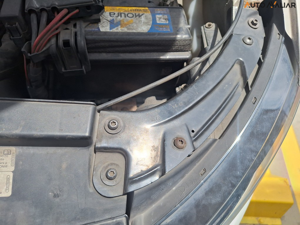 VOLKSWAGEN FOX 1.6 MSI TOTAL FLEX XTREME 4P MANUAL