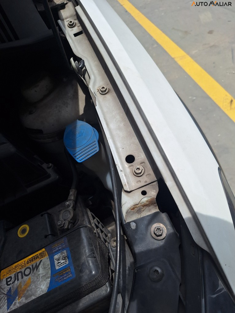 VOLKSWAGEN FOX 1.6 MSI TOTAL FLEX XTREME 4P MANUAL