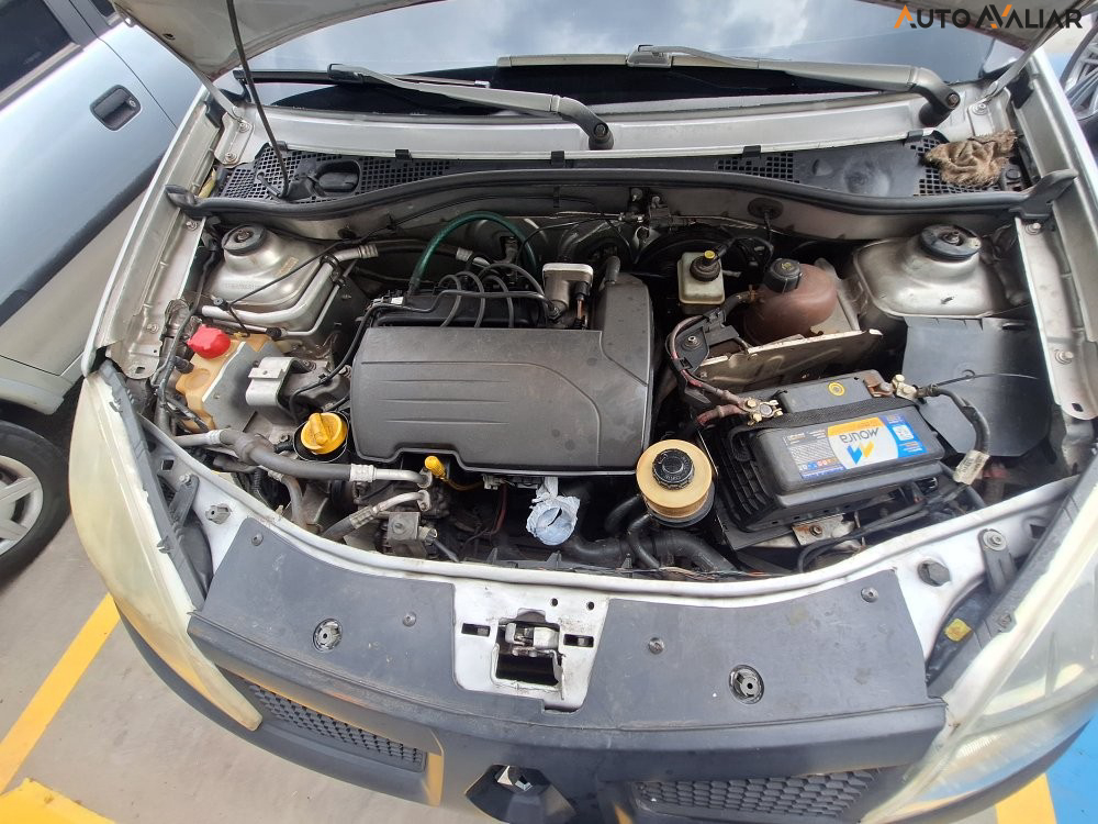 RENAULT SANDERO 1.0 EXPRESSION 16V FLEX 4P MANUAL