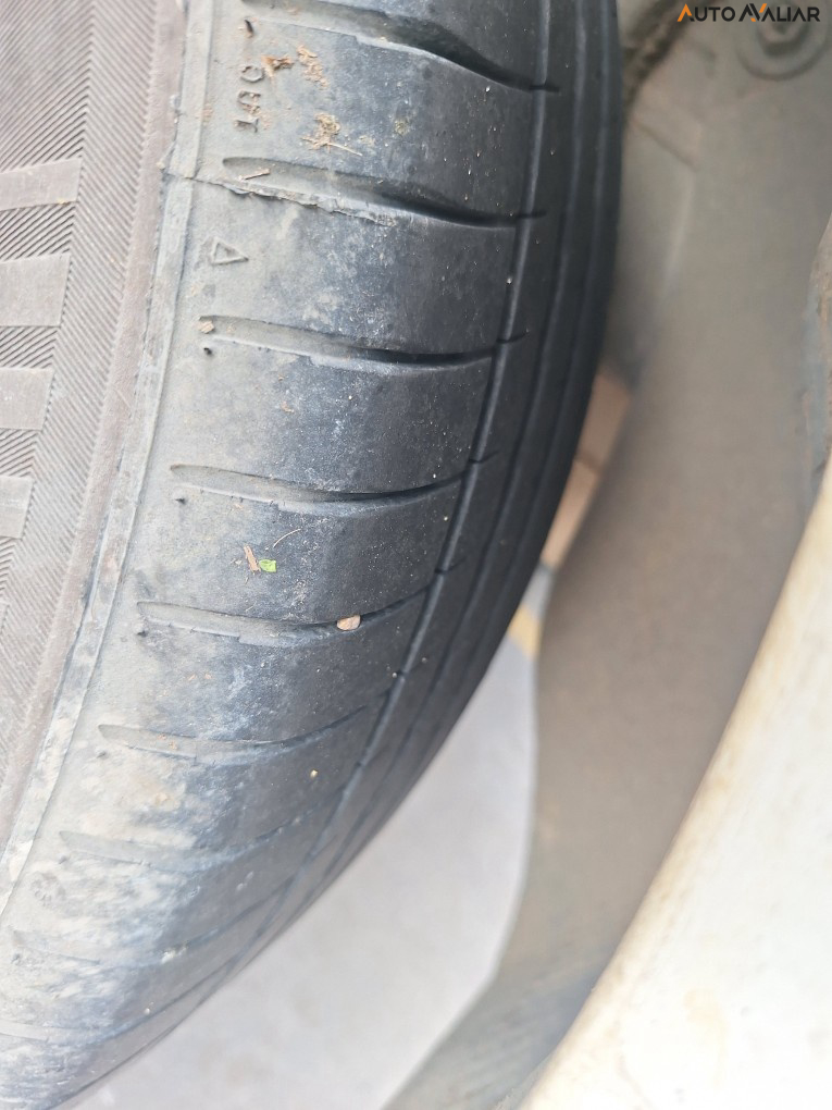 HYUNDAI HB20 1.0 COMFORT PLUS 12V FLEX 4P MANUAL