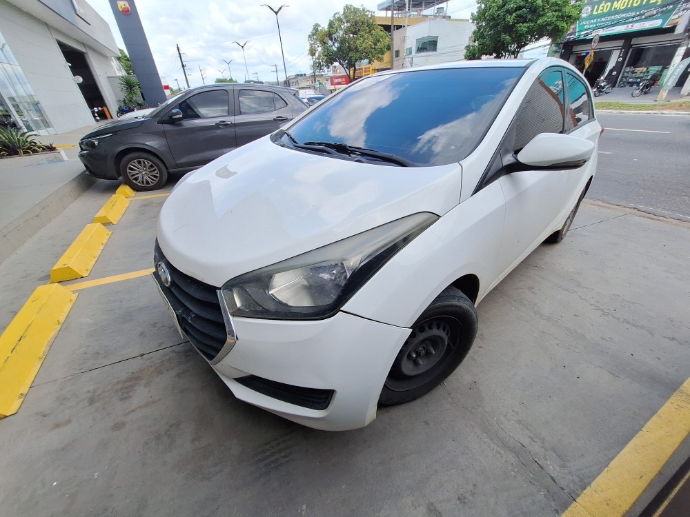 HYUNDAI HB20 1.0 COMFORT PLUS 12V FLEX 4P MANUAL