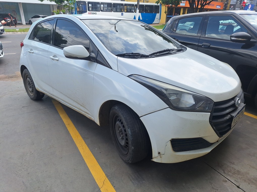 HYUNDAI HB20 1.0 COMFORT PLUS 12V FLEX 4P MANUAL