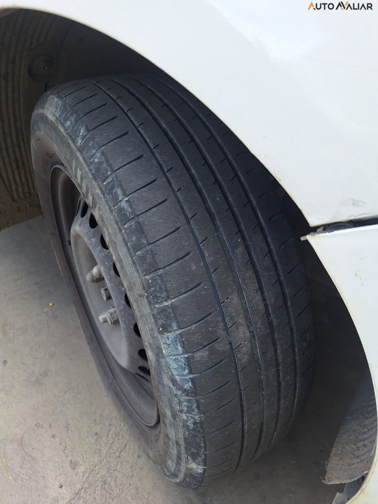 HYUNDAI HB20 1.0 COMFORT PLUS 12V FLEX 4P MANUAL