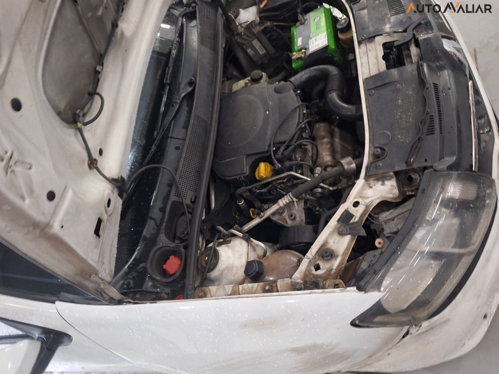 RENAULT SANDERO 1.6 EXPRESSION 8V FLEX 4P MANUAL