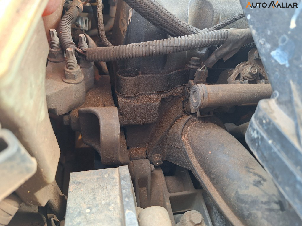 FORD FIESTA 1.6 MPI SEDAN 8V FLEX 4P MANUAL