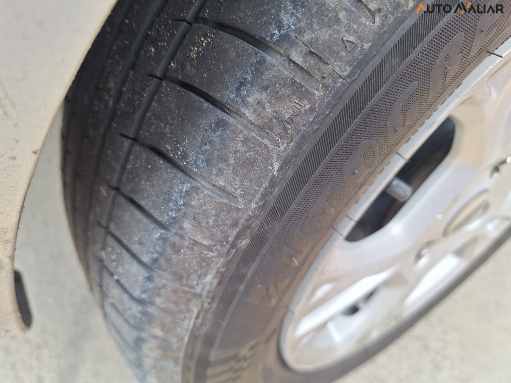 FORD FIESTA 1.5 SE HATCH 16V FLEX 4P MANUAL