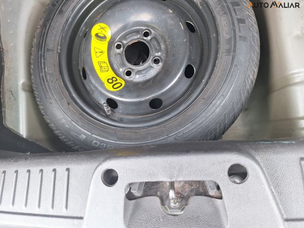 FORD FIESTA 1.5 SE HATCH 16V FLEX 4P MANUAL