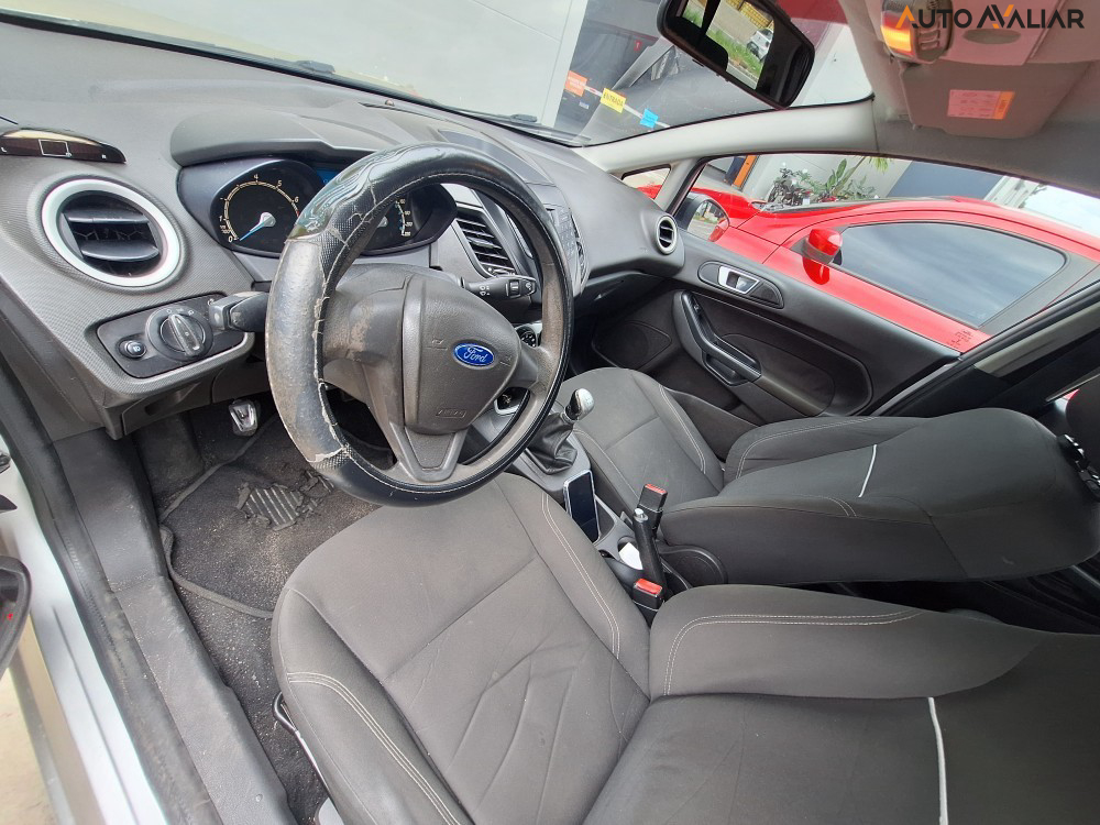 FORD FIESTA 1.5 SE HATCH 16V FLEX 4P MANUAL